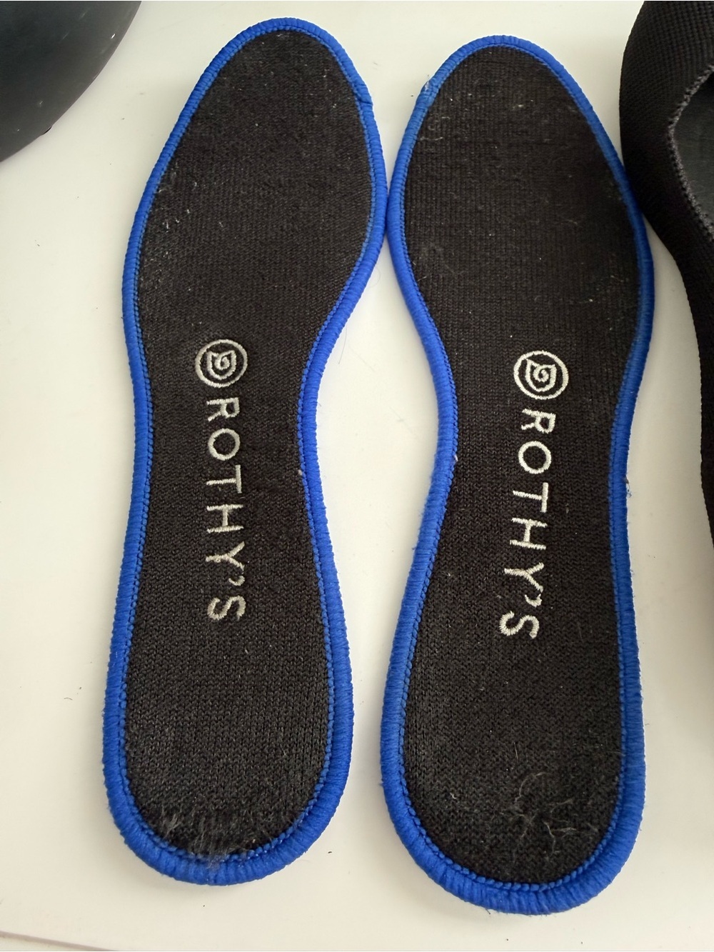 Rothy's the flats round ballet size 8 Black Knit Flats with Blue Trim - Picture 7 of 10